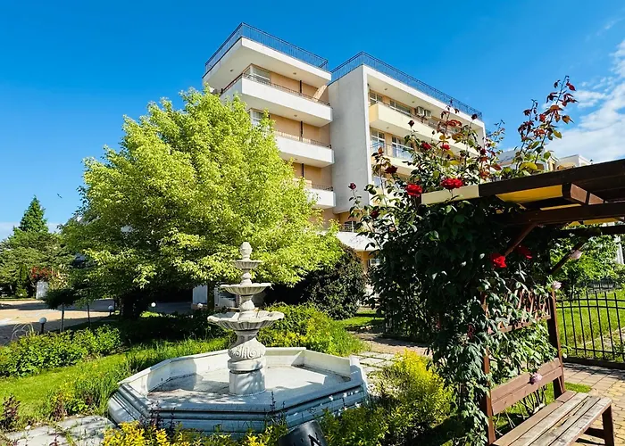 Grand Kamelia B 2,8 Large Sunny Daire Sunny Beach