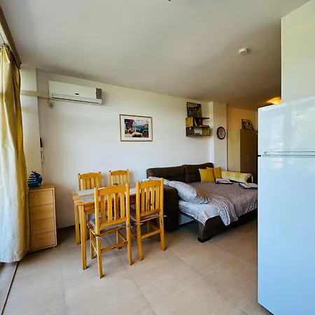 דירה Grand Kamelia B 2,8 Large Sunny