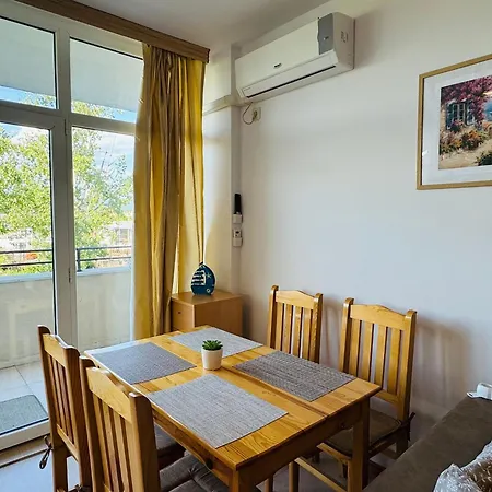 Apartment Grand Kamelia B 2,8 Large Sunny