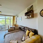 Grand Kamelia B 2,8 Large Sunny * Sunny Beach